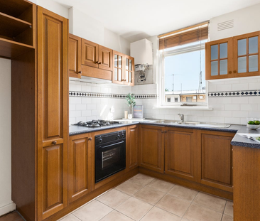 Unit 8, 7 Wattletree Road, Armadale, VIC - Photo 2