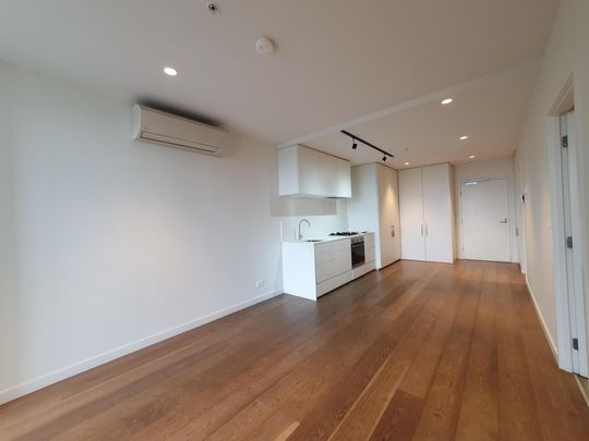1704/65 Dudley Street, West Melbourne VIC 3003 - Apartment For Rent | Domain - Photo 1