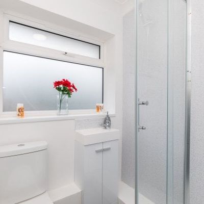 Gossops Green 1 bedroom house to rent - Photo 4