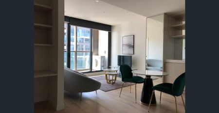 Fully Furnished - Safest Building in CBD with 24 hours concierge! - Photo 2