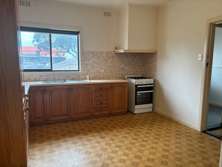 Central Location - Photo 5