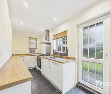 Royston Way, Slough, Berkshire,SL1 - Photo 5