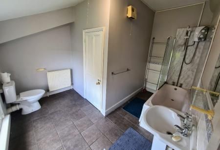 Elysium Terrace, Semilong, Northampton, NN2 - Photo 4