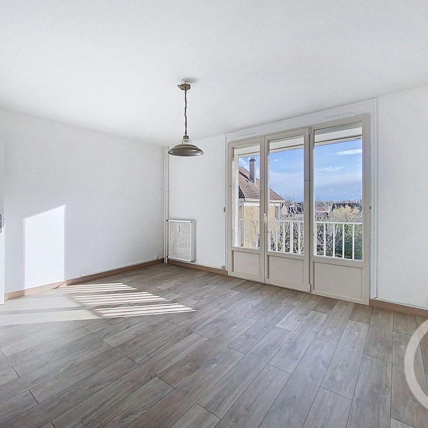 Location Appartement 2 pièces 46m² STE SAVINE 10300 - Photo 1