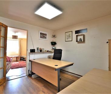 Trinity Road, Stamford, PE9 - Photo 3