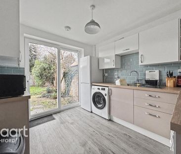 2 bedroom flat to rent - Photo 6