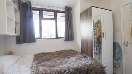 Wedgwood House – Room 1 - Photo 4