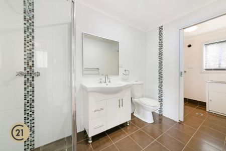 Single Bedroom Granny Flat in Cherrybrook - Water and Gas Included &excl; - Photo 5