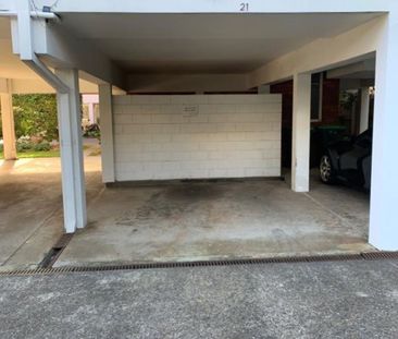 Renovated 2 Bedroom Apartment with Carspace - Photo 3