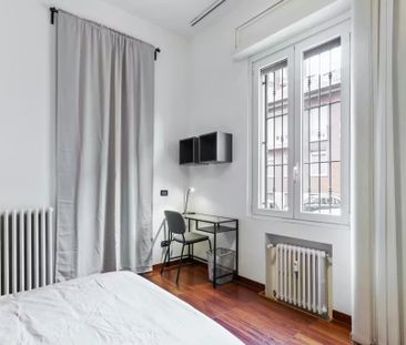 Via Giuseppe Massarenti, Milan, Lombardy 20148 - Foto 2