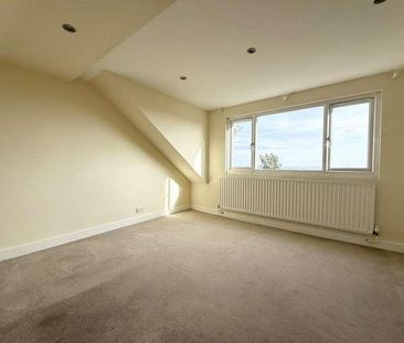 Upper Lane, Emley, HD8 - Photo 6