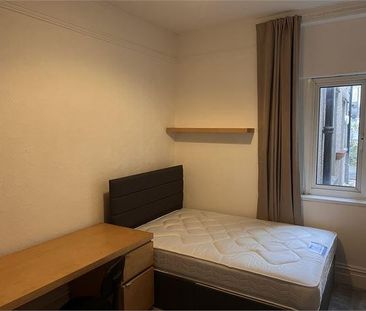 4 bedroom house share to rent - Photo 4