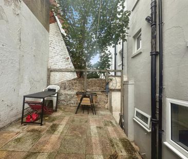 4 bedroom house to rent - Photo 1