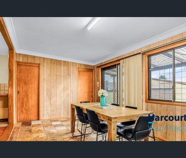 Spacious Family Home in a Prime Location! - Photo 1