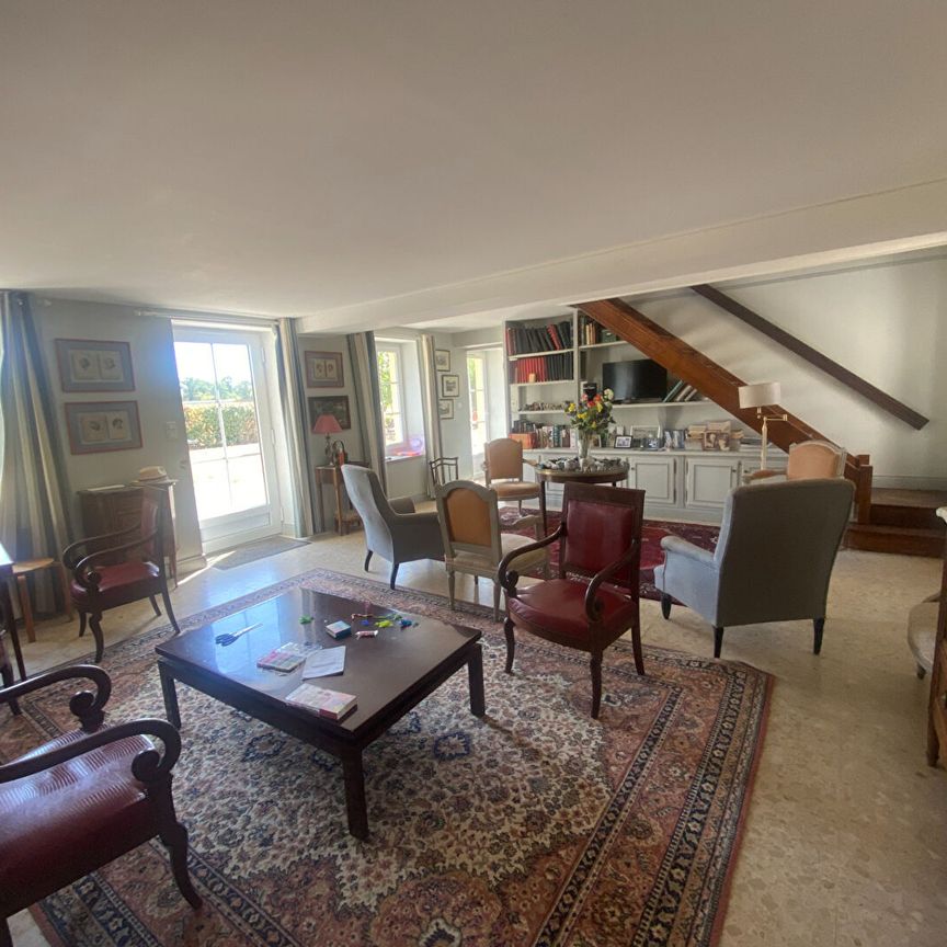 Location maison 6 pièces, 149.00m², Vitry-aux-Loges - Photo 1