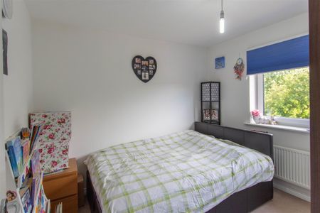 Rutherford Place, Withersfield, Haverhill - Photo 2