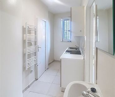 A deux pas du centre ville! Beau studio rénové à louer - Foto 2