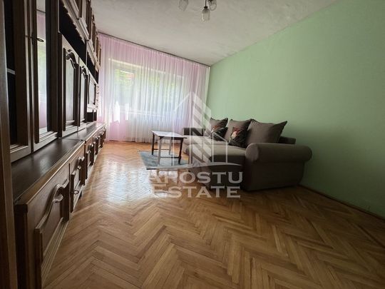 Apartament decomandat cu 3 camere zona Lipovei - Photo 1