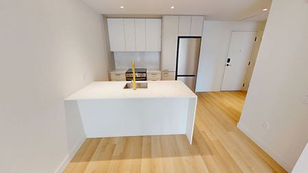 2800 Thimens, Montréal, QC - Photo 3