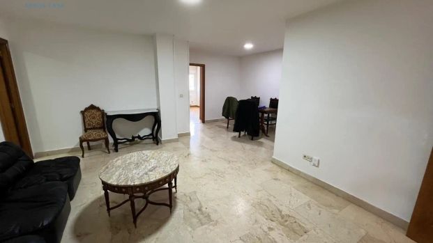 Piso de alquiler en Plaza de Vega, El Carmen - Barrio Gimeno - Photo 1