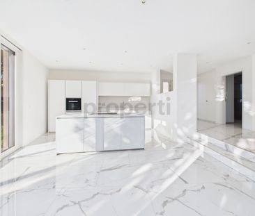 Familienfreundliches Einfamilienhaus mit sonnigem Garten und modern... - Photo 6