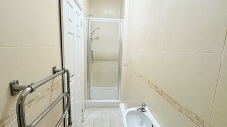 28 Regent Road, Blackpool - Photo 5