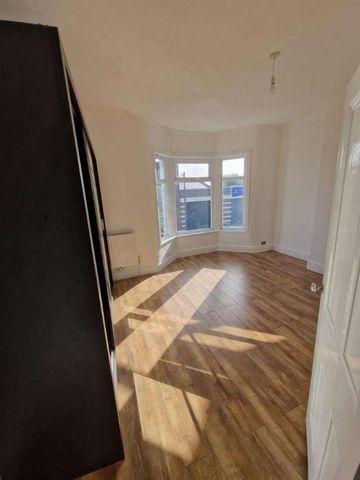 Bedford Road, Liverpool, L20 - Photo 3