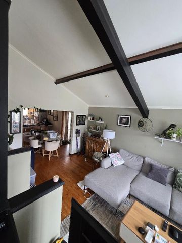 Endeavour Hills - Photo 2