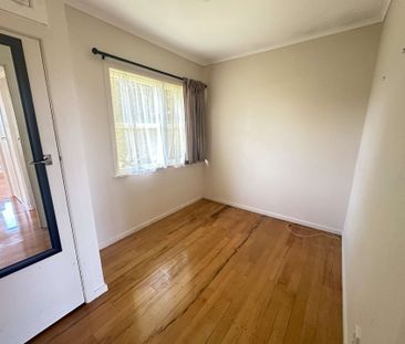 Two bedroom Unit Available - Photo 4