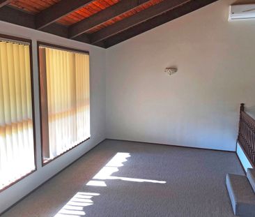 18 Smith Street, Cleveland, QLD 4163 - Photo 2