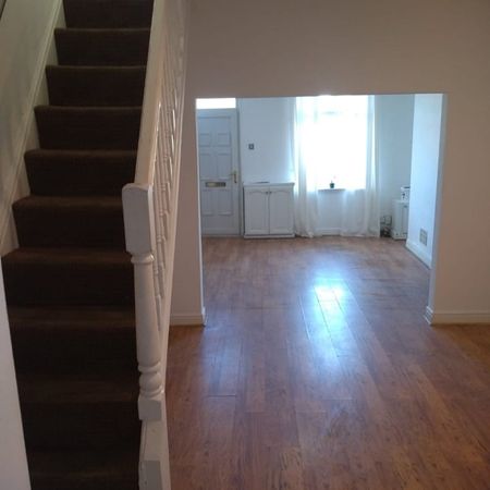 2 Bed Terraced House, Norway Street, M6 - Photo 4