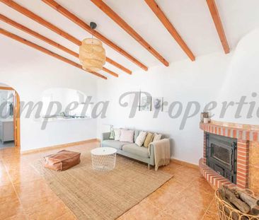 Country Property in Torrox, Andalucia , Costa del Sol - Photo 1