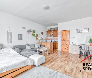 Pronájem bytu 1+kk 39 m² - Фото 1