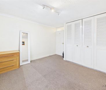 2 bedroom semi-detached house to rent - Photo 6