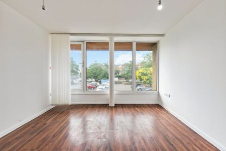 London Road, Mitcham, CR4 - Photo 2