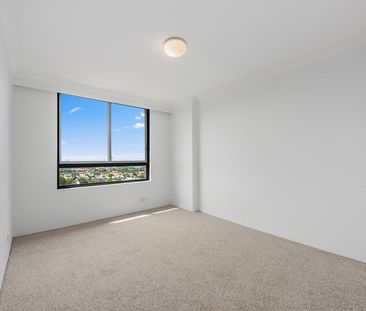 36/29-31 Paul St, Bondi Junction NSW 2022 - Apartment For Rent | Do... - Photo 5