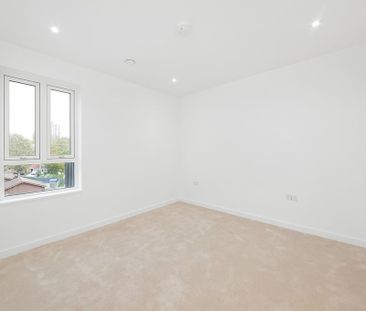 3 bedroom flat to rent - Photo 1