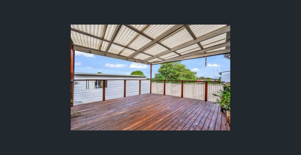 Charming & Convenient Living in the Heart of Telarah - Photo 1