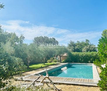 Luberon, Bonnieux, Mas à louer avec piscine - Photo 2