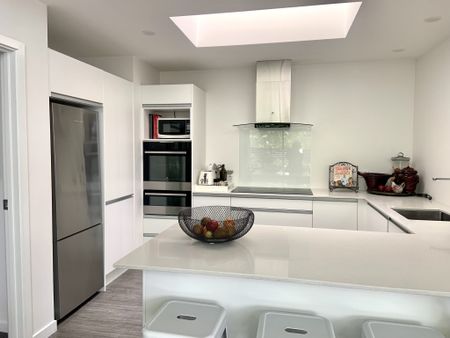 Papanui, 3 bedrooms - Photo 3