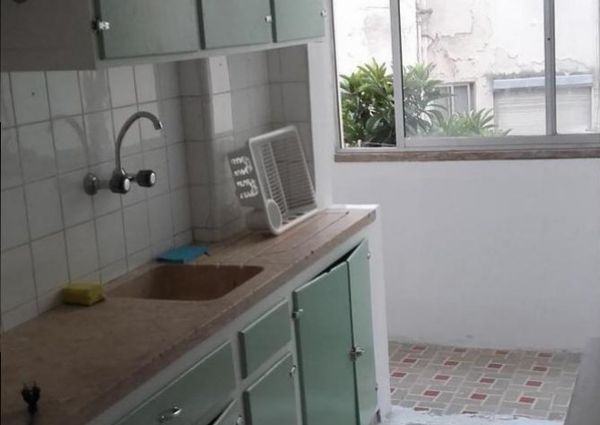 Arrendo quarto a estudante em apartamento T3 em Sacavem