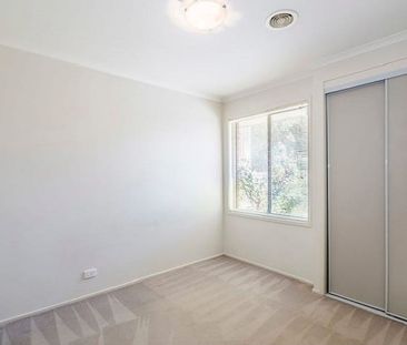 Comfortable Living in Lynbrook! - Photo 3