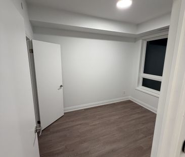 For Lease - 3250 Carding Mill Trail Unit# 415, Oakville, Ontario - Photo 1