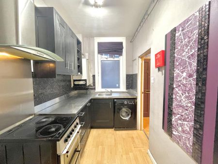 2 bedroom terraced house to rent - Photo 4