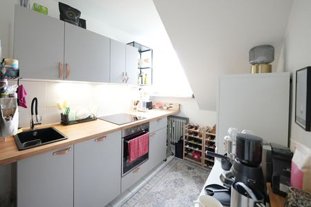 Gemütliche, grundsanierte Dachgeschosswohnung (2. OG) in begehrter Lage von Bockum - Photo 4