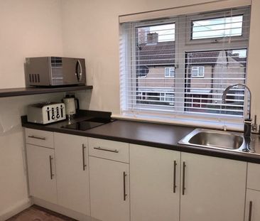 Room in a Shared House, Alexandra St, SE14 - Photo 6