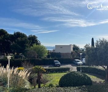 Location Appartement 5 pièces 72m² LA CIOTAT 13600 - Photo 5