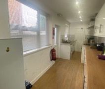 Room 4, Harley Street, Coventry - Photo 5