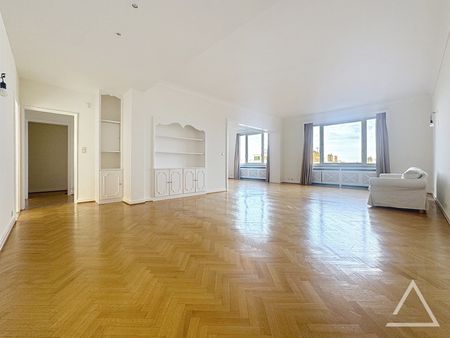 Louise 349 - Photo 2