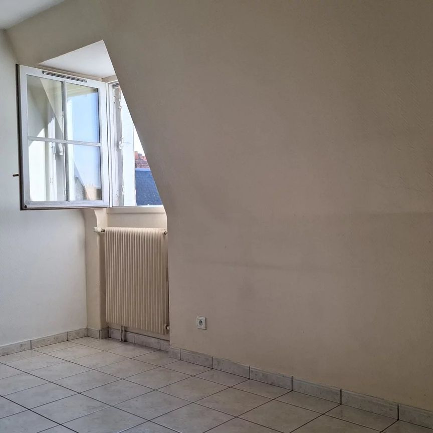 Location Appartement 1 pièce 23m² TOURS 37000 - Photo 1